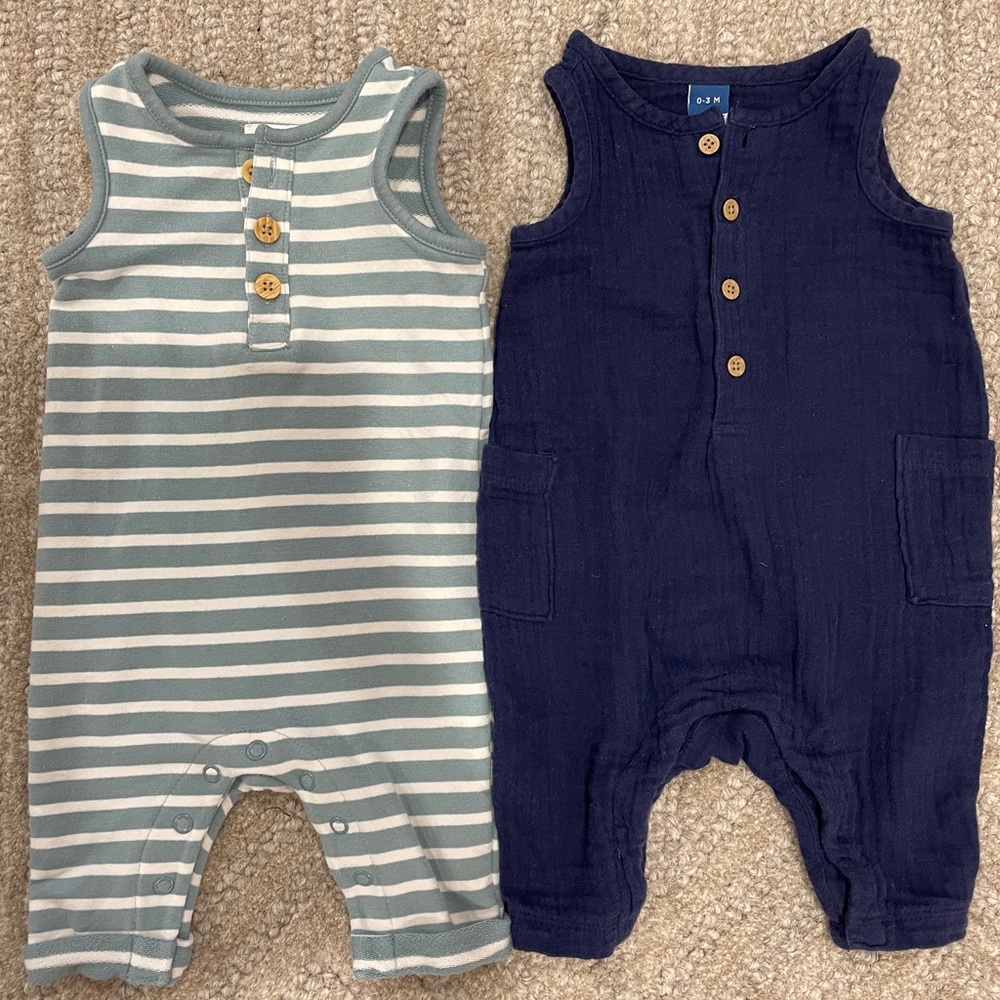 Baby boy sleeveless rompers